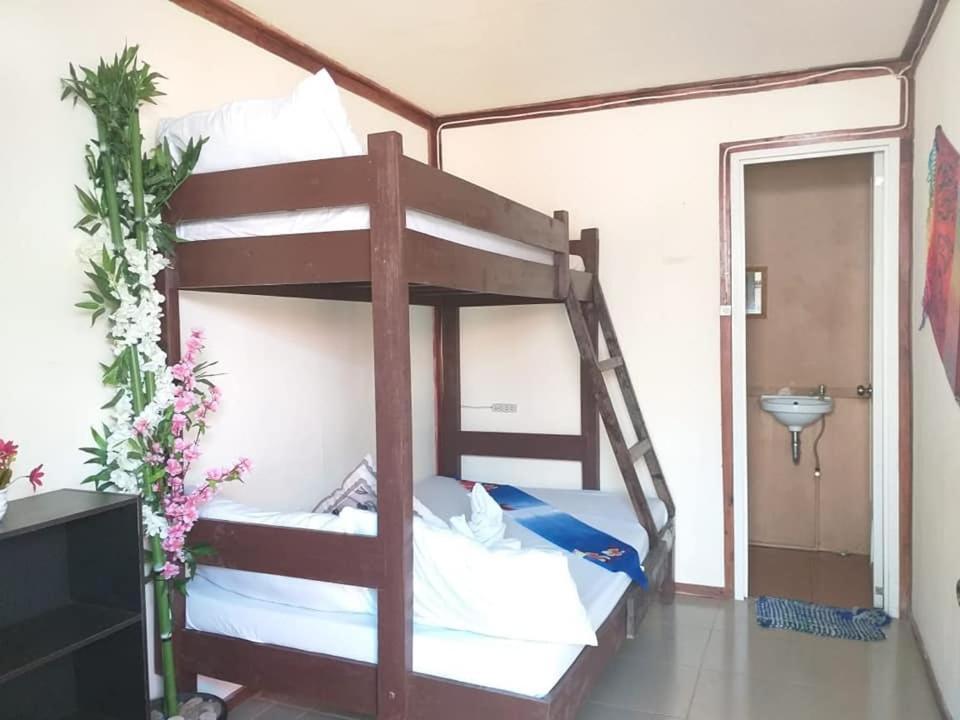 Backpackers Inn Gardenview Inn Ель-Нідо Екстер'єр фото